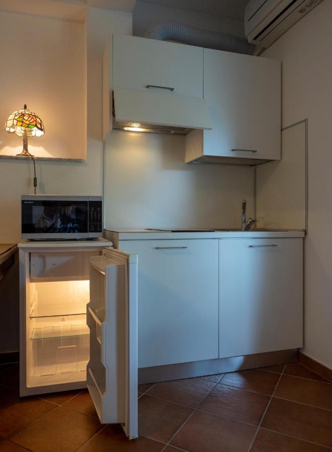 Tra Gli Ulivi Bed & Breakfast Pietra Ligure Luaran gambar